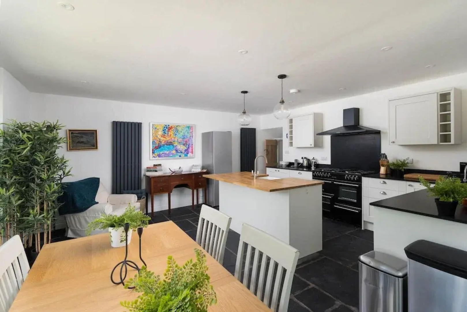 4-bed Cottage in the Lizard - Pet Friendly