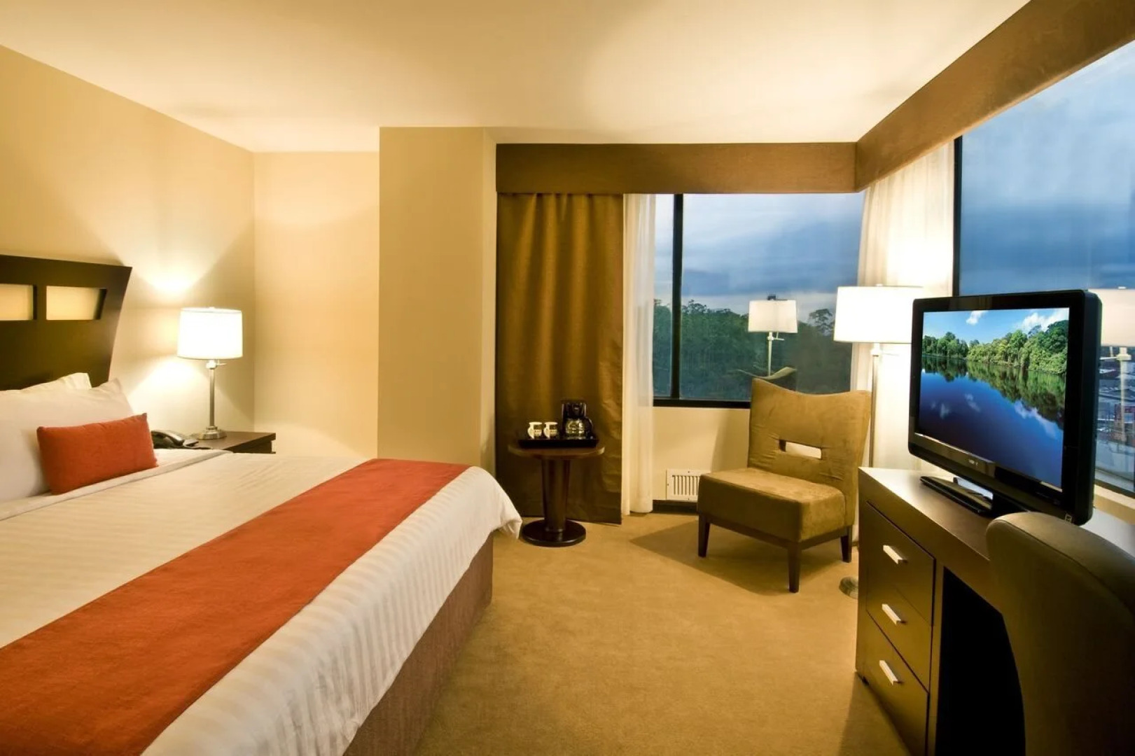 Tryp San Jose Sabana