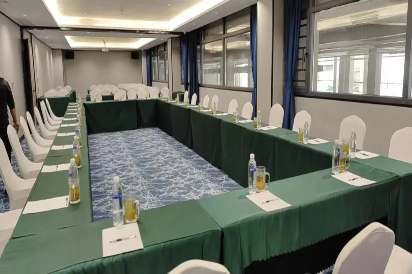 Gloria Grand Hotel Yong shun