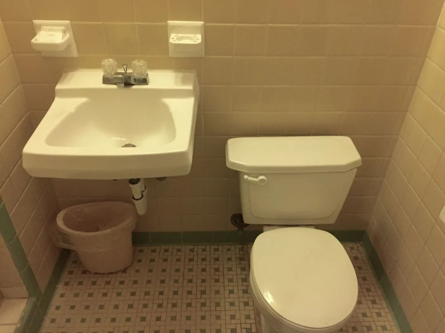 Cadillac Motel Fanning Springs