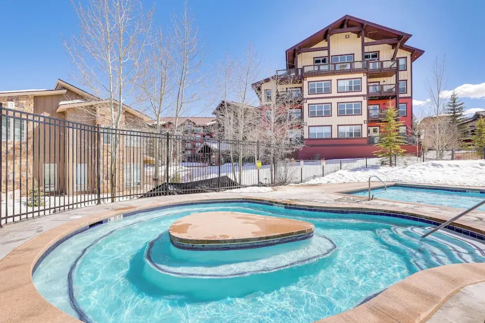 Half-mi to Skiing: Gorgeous Granby Ranch Home!