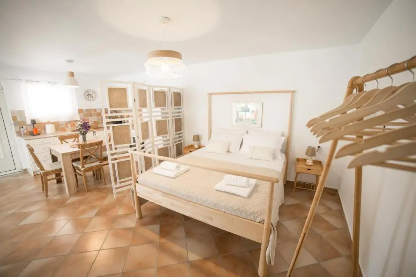 AZALEA - Modern studio with sea view