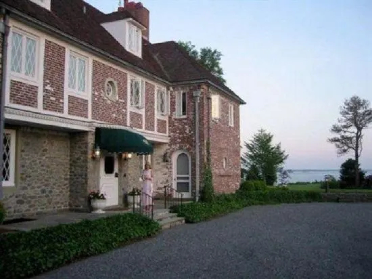 Point Pleasant Inn & Resort