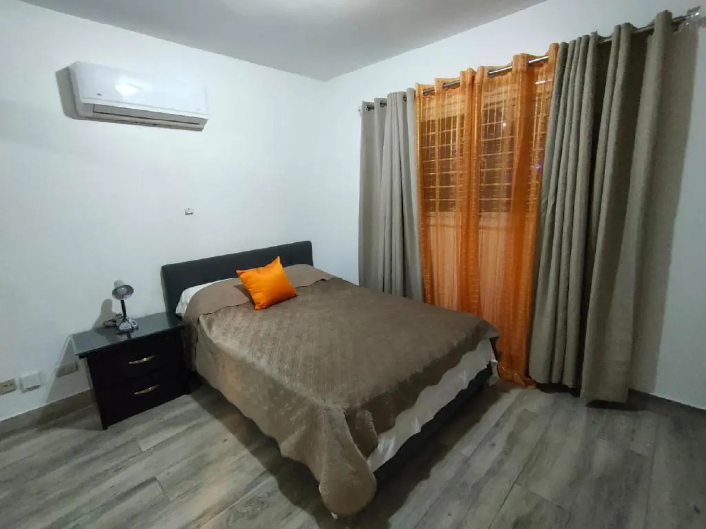 Súper apartamento con piscina