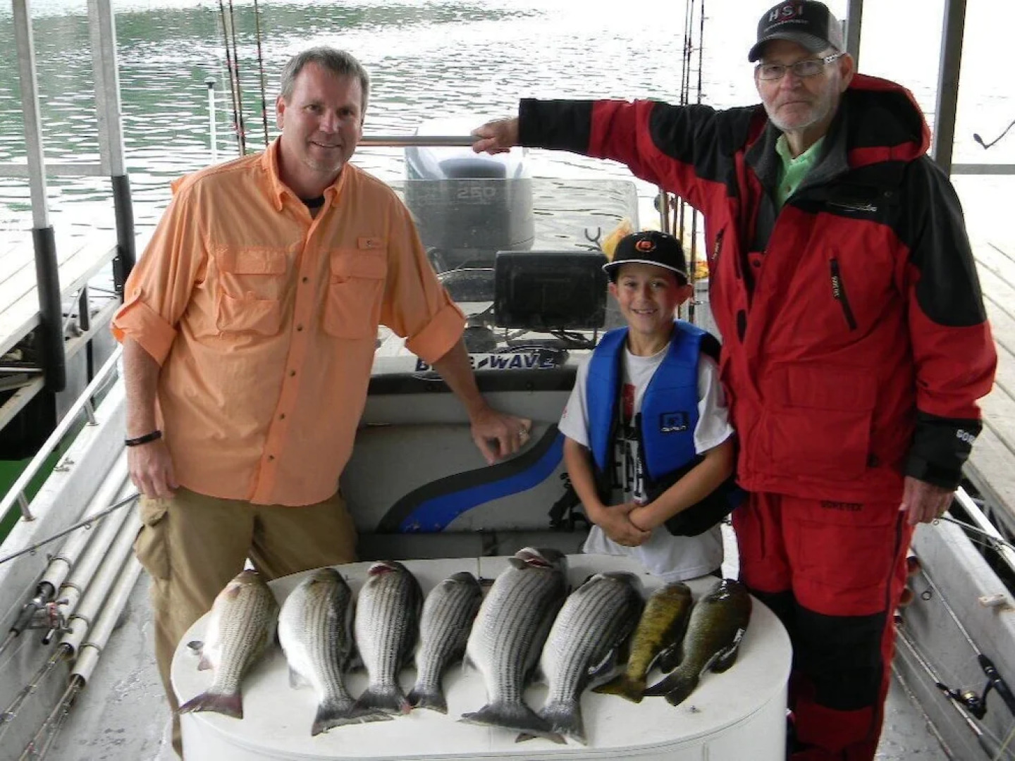 Lake Shore Cabins on Beaver Lake
