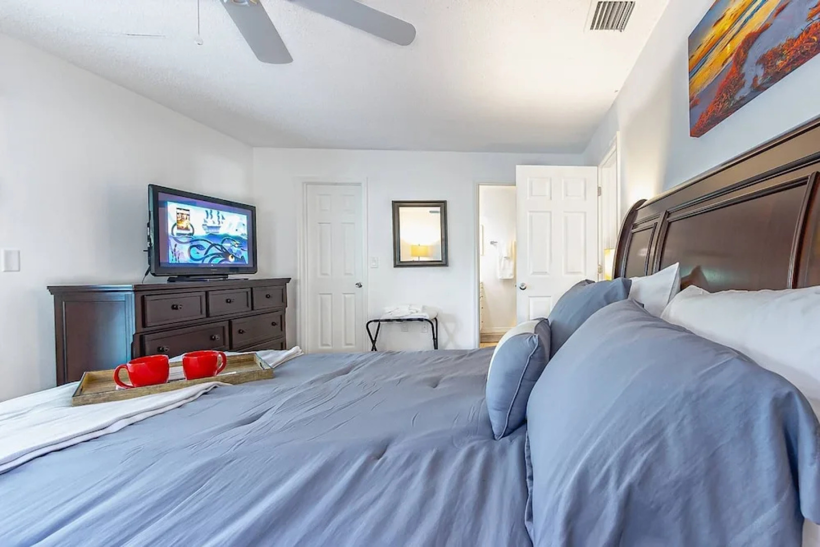 Mova Poolside Escape