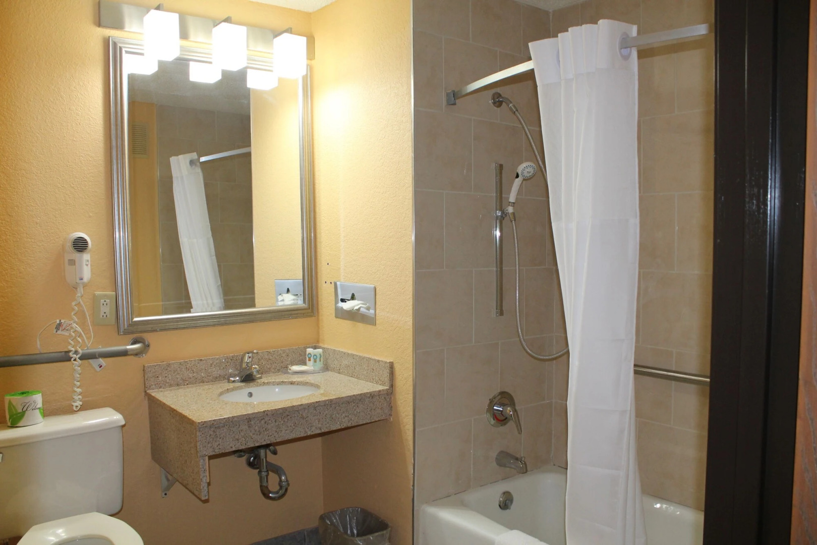 Quality Inn Hall of Fame