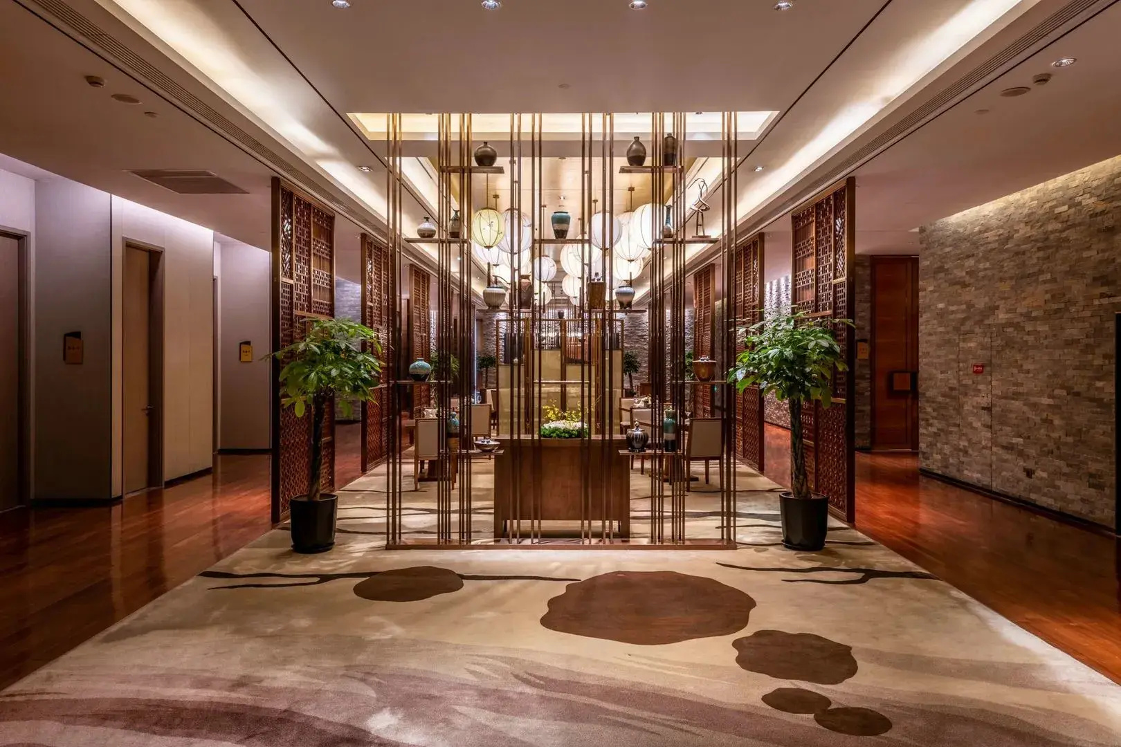 Golden Eagle Summit Hotel Yancheng