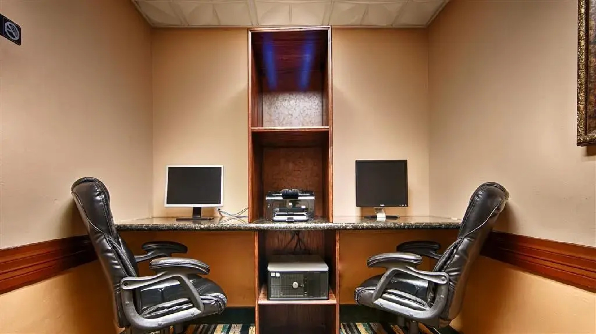 Wingate by Wyndham Humble/Houston Intercontinental Airport