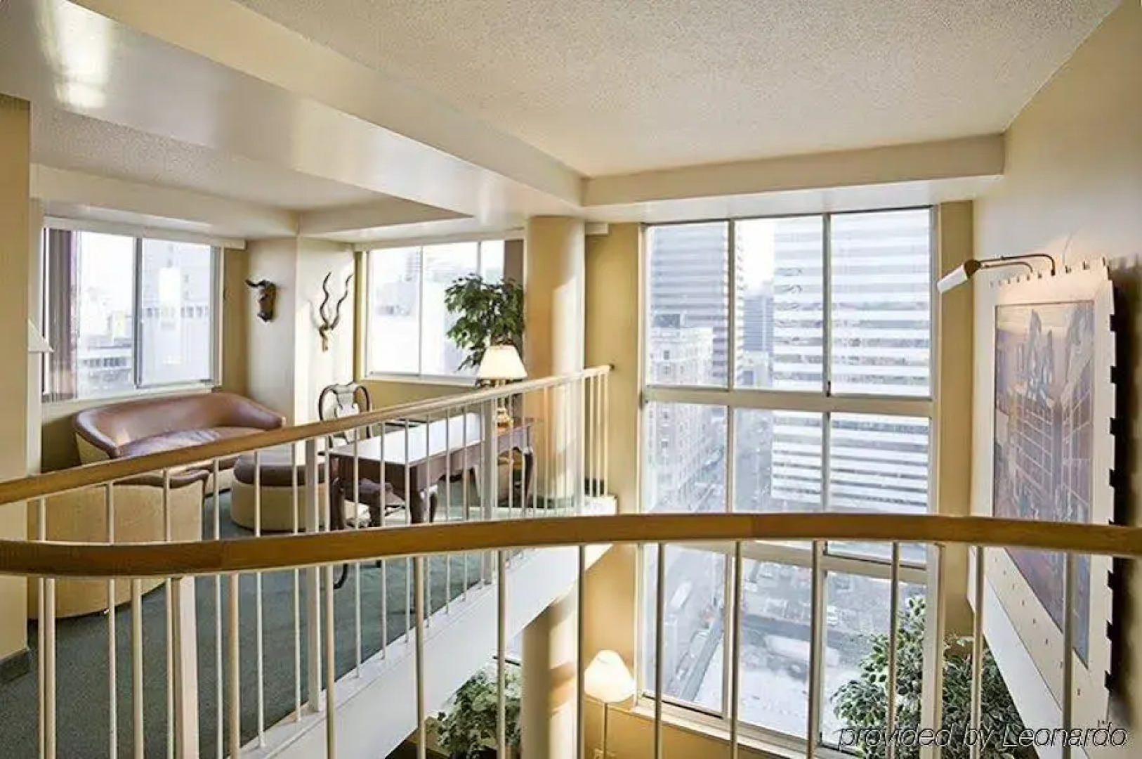 Garfield Suites Hotel