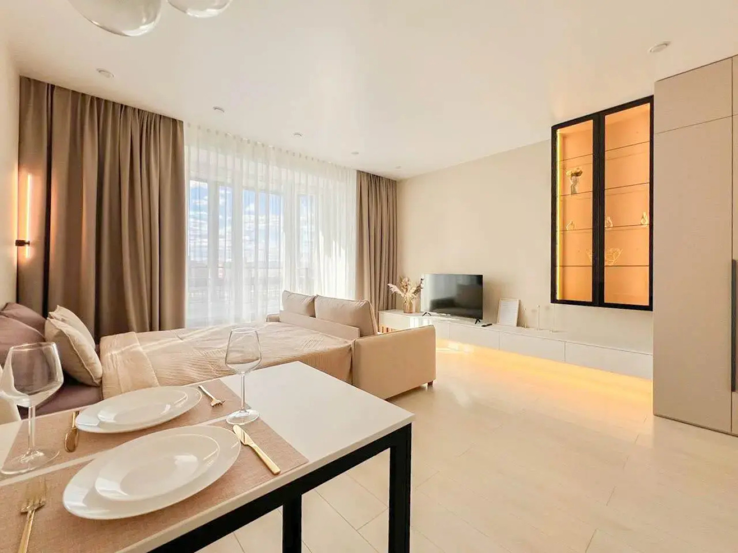 Апартаменты на улице Виля Липатова 13