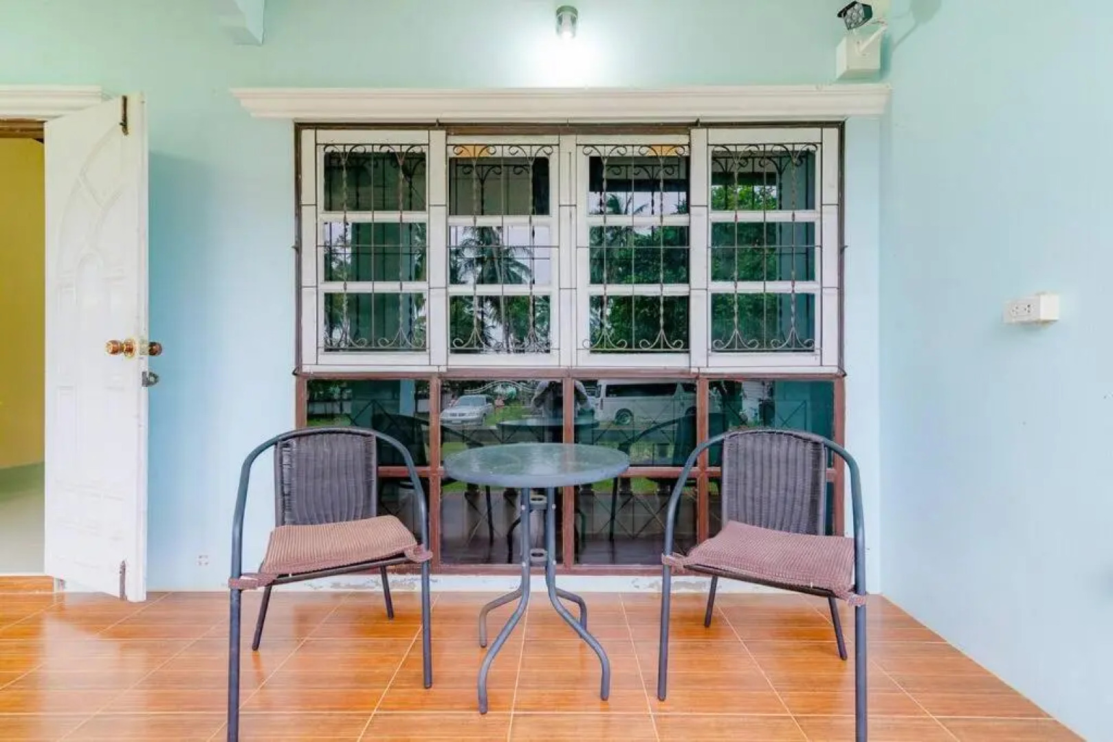 Bangsaphan Paradise Blue House 230 m. to the beach