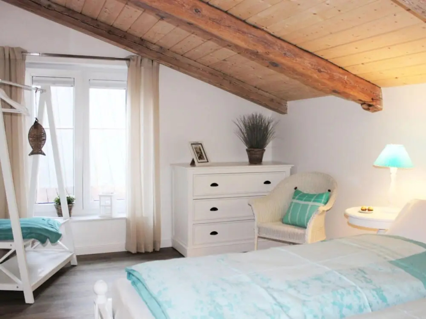 Tranquil Holiday Home With Garden