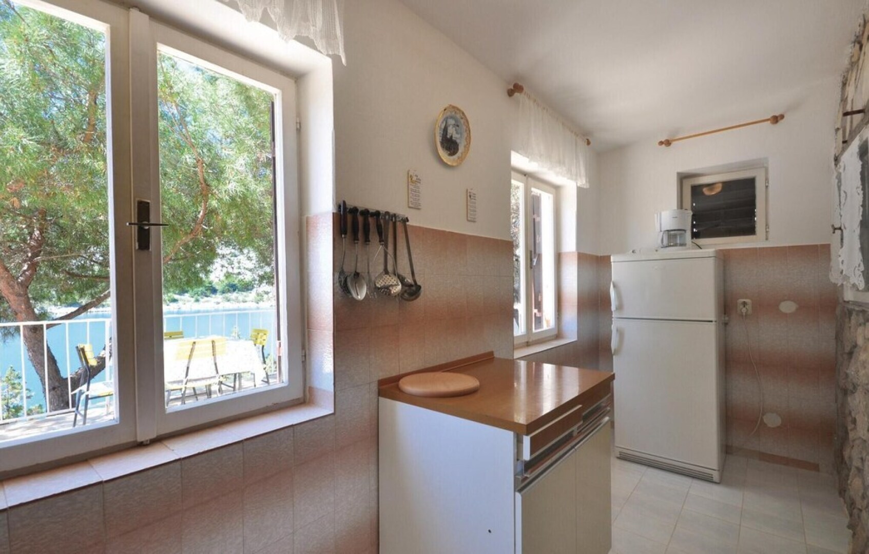 Nice Home in Vinisce With Wifi and 2 Bedrooms