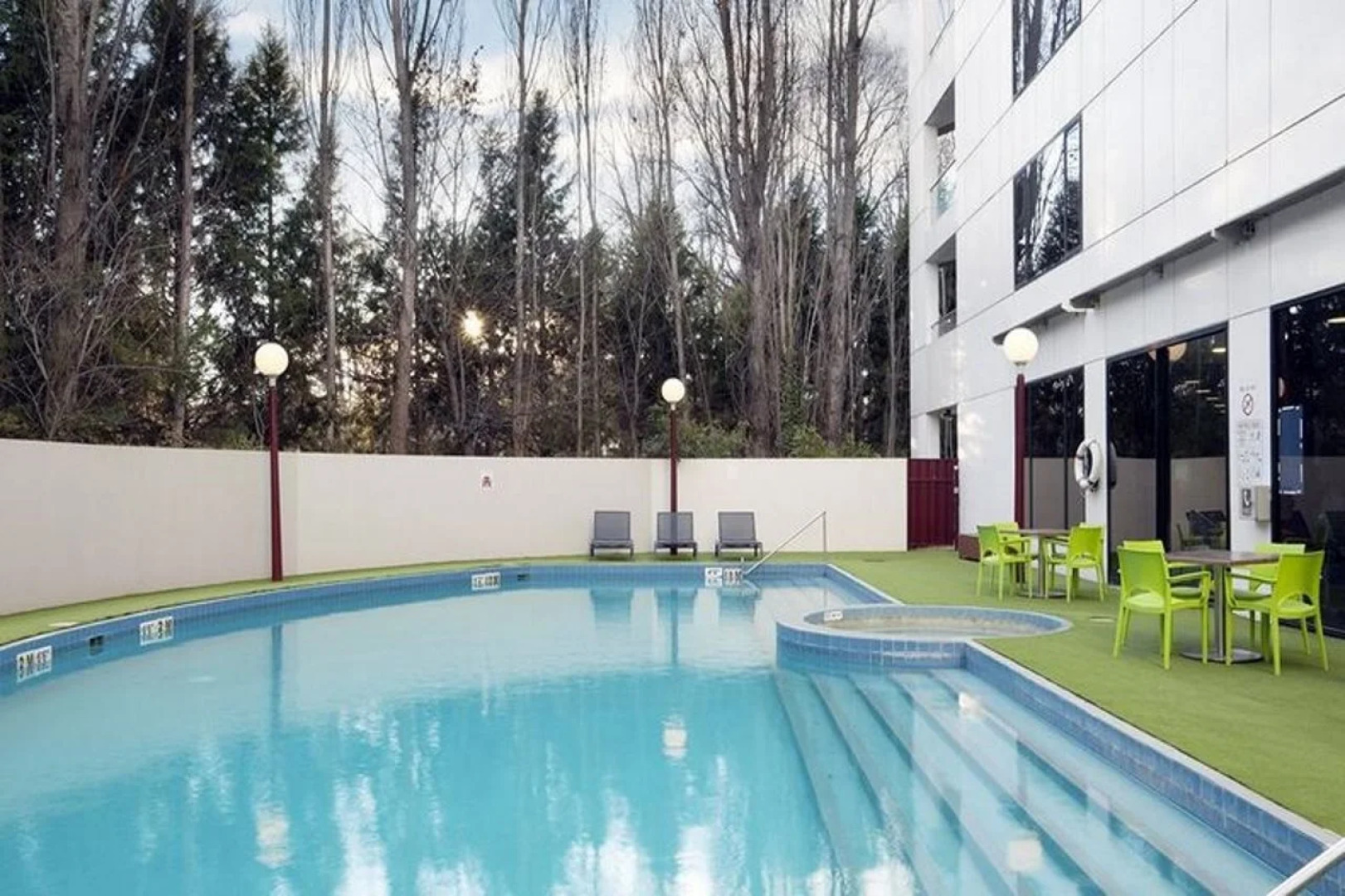 Crowne Plaza Canberra by IHG