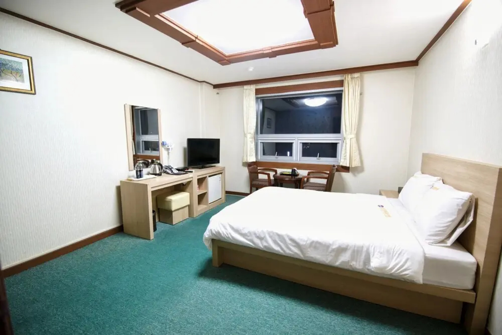 Tongyeong Tourist Hotel