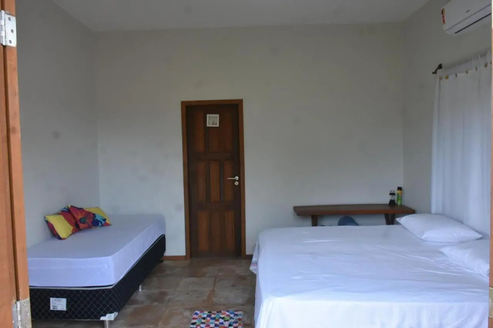 Tropical House Atins