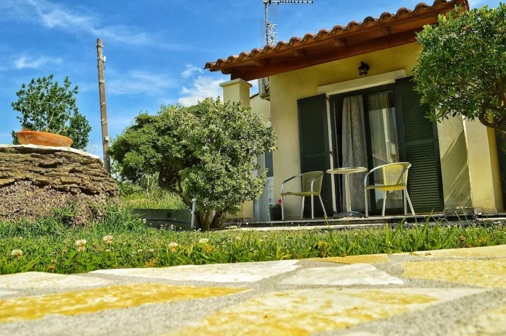 SunRose Beach Aparthotel