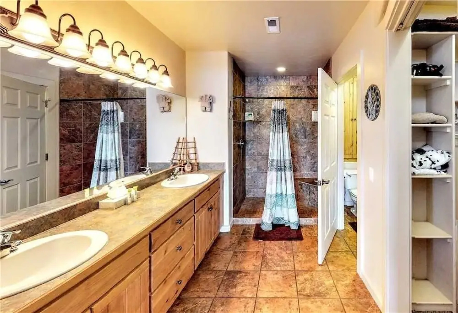 Desert Oasis X1 by RedAwning