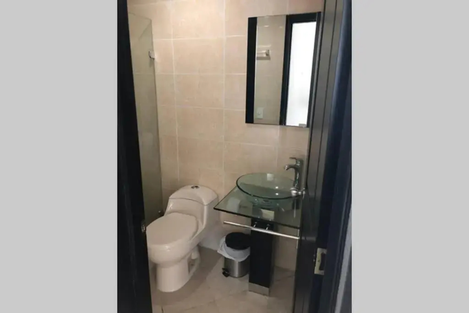 Apartamento amoblado con Excelente ubicación