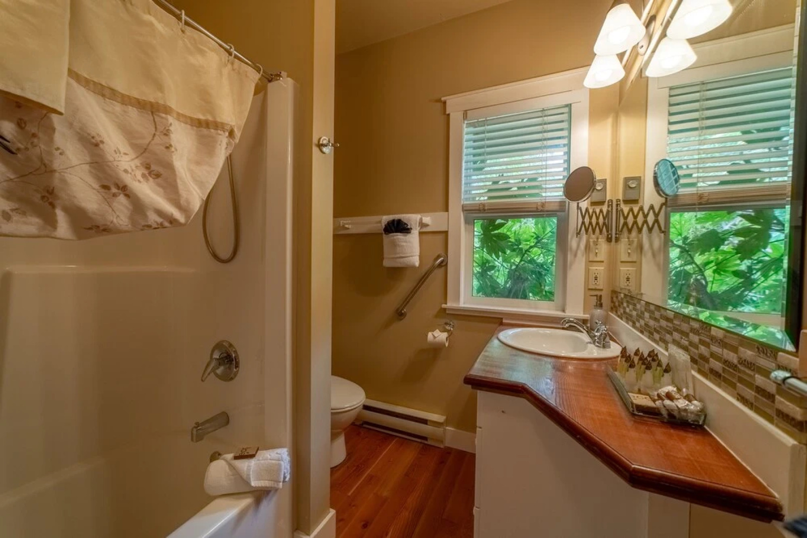 South Chestermans Beach Retreat