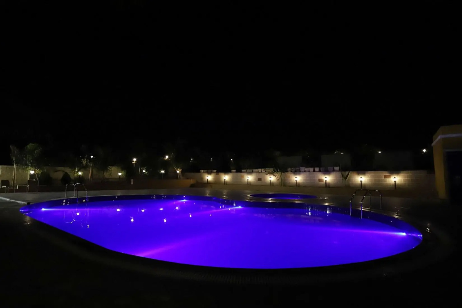 Lion Park Hotel And Resort