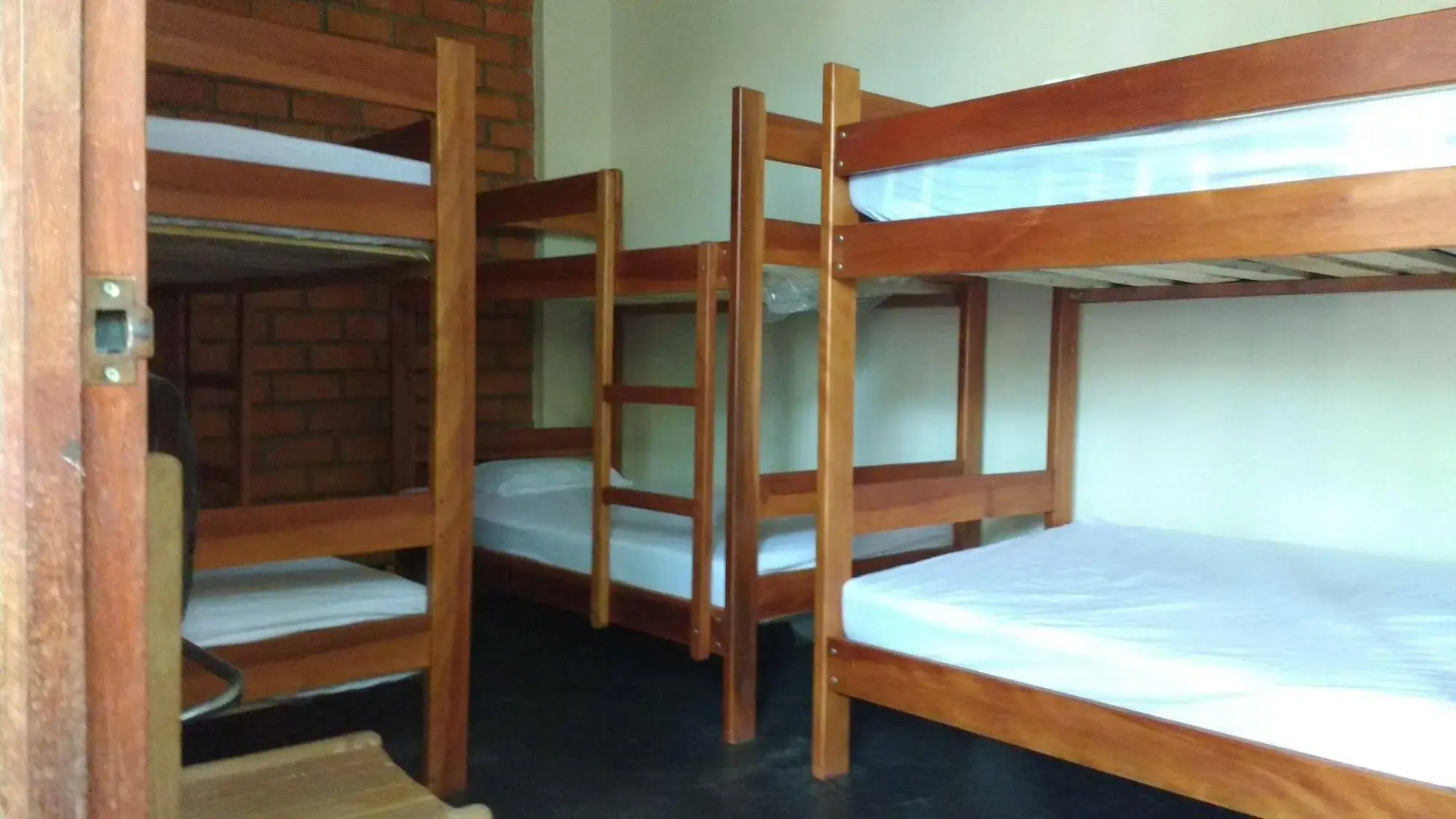 Bambu Backpackers Hostel - Adults Only