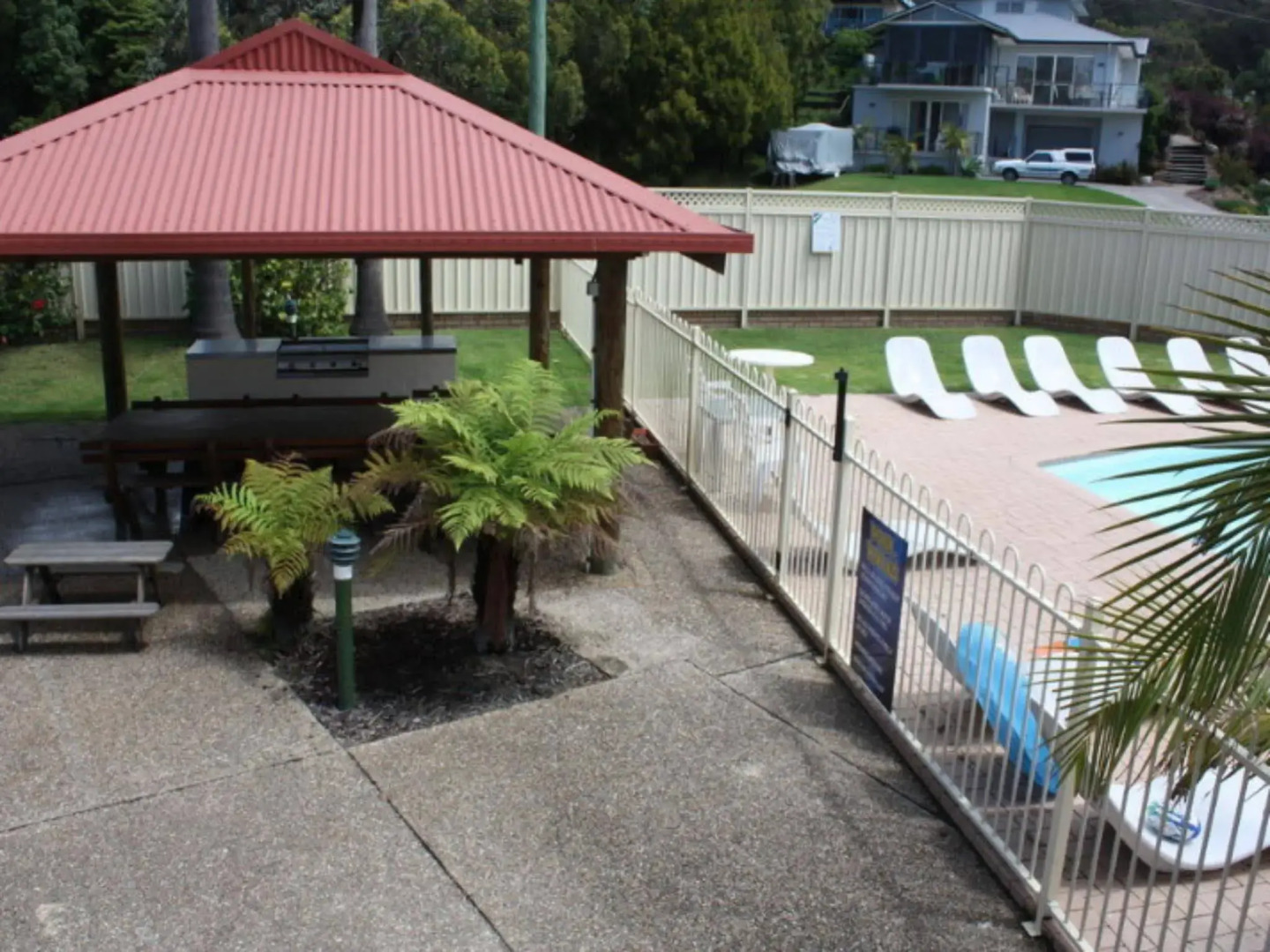 Sapphire Court Holiday Units