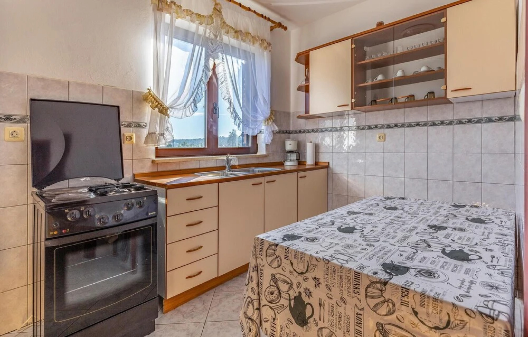 Stunning Home in Volme With Wifi and 2 Bedrooms