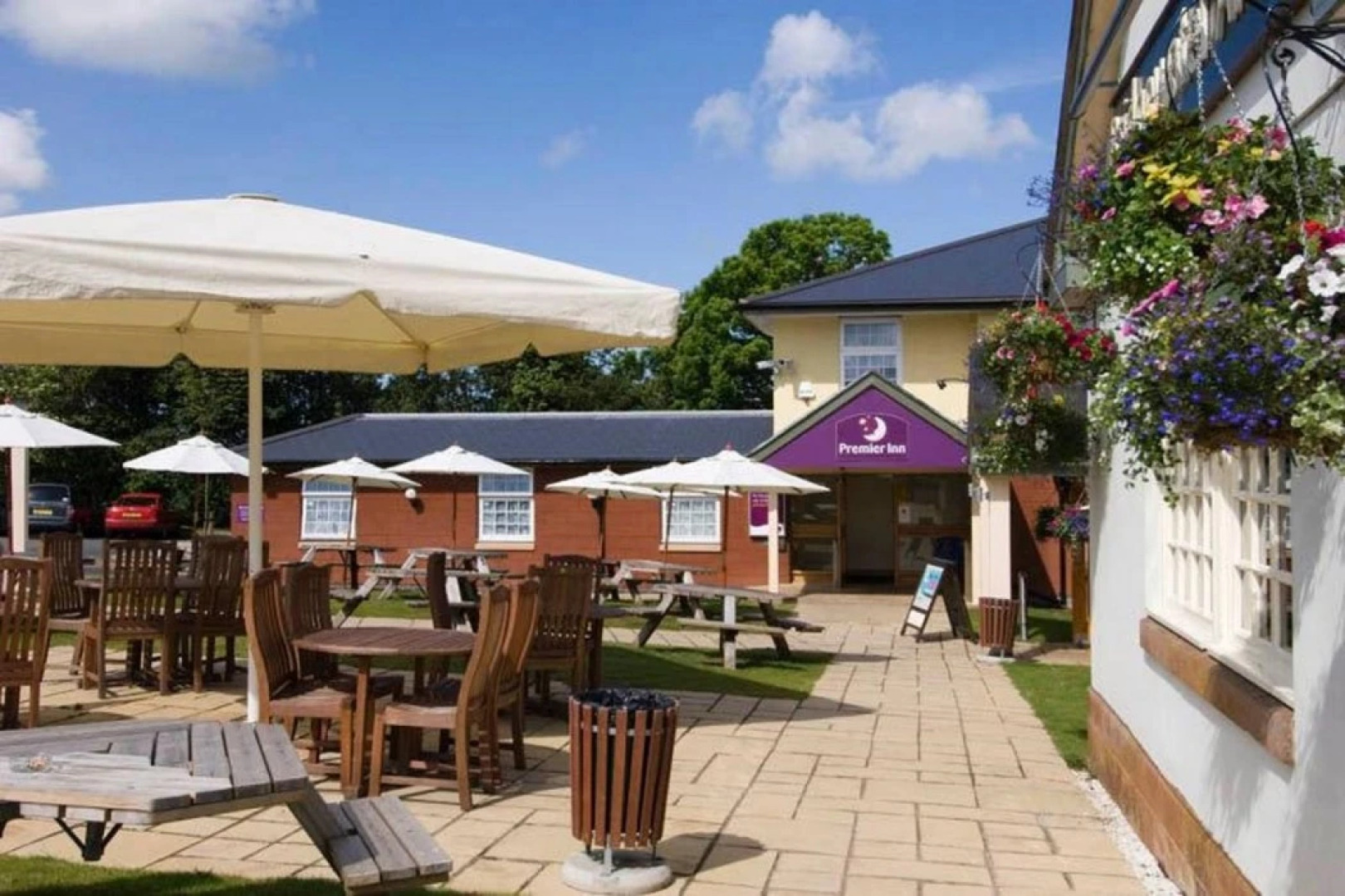 Premier Inn Shrewsbury North - Harmer Hill