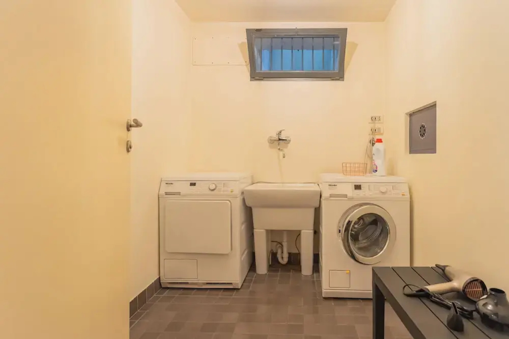 Villa Infinity by Rent all Como