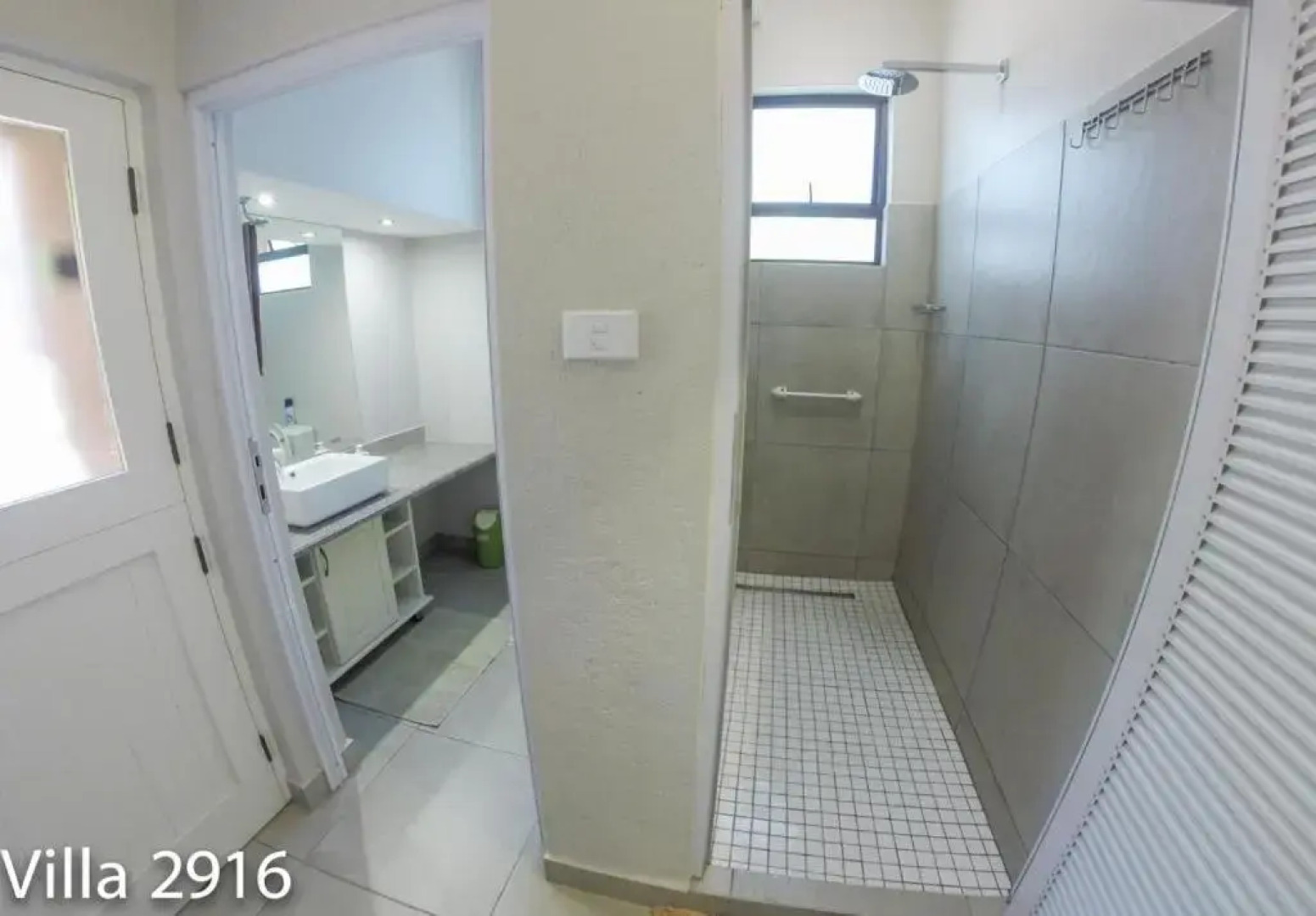 San Lameer Villa Rentals  3515