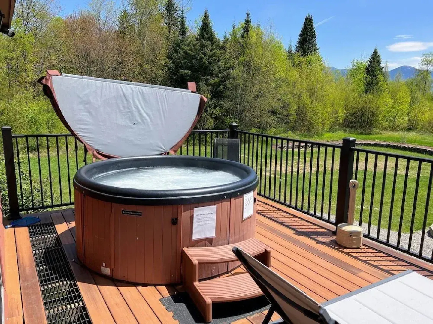 Moose Lodge and Cabins by Bretton Woods Vacations