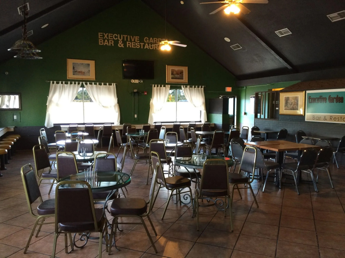 Executive Garden Titusville Hotel