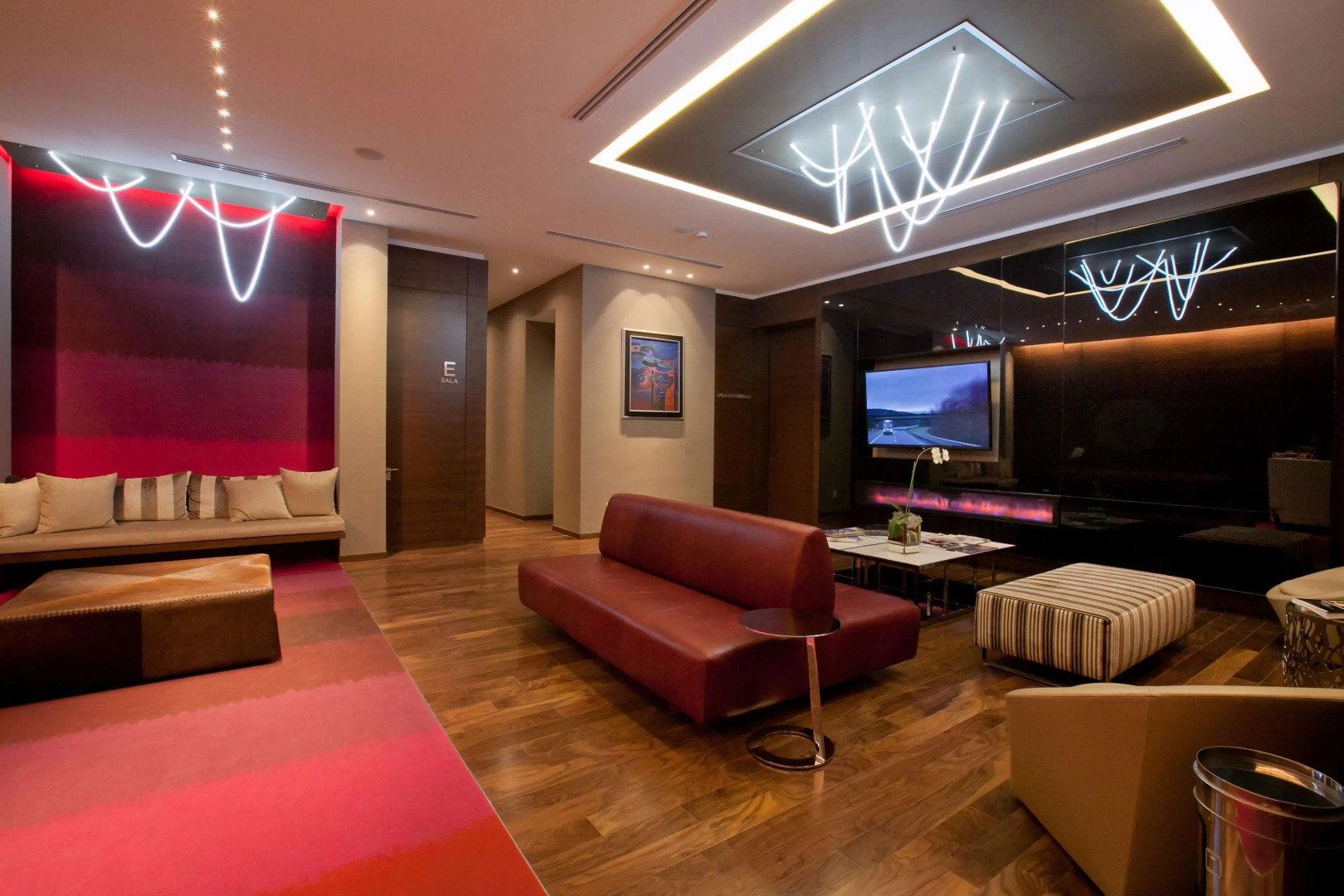 HS HOTSSON Hotel Leon