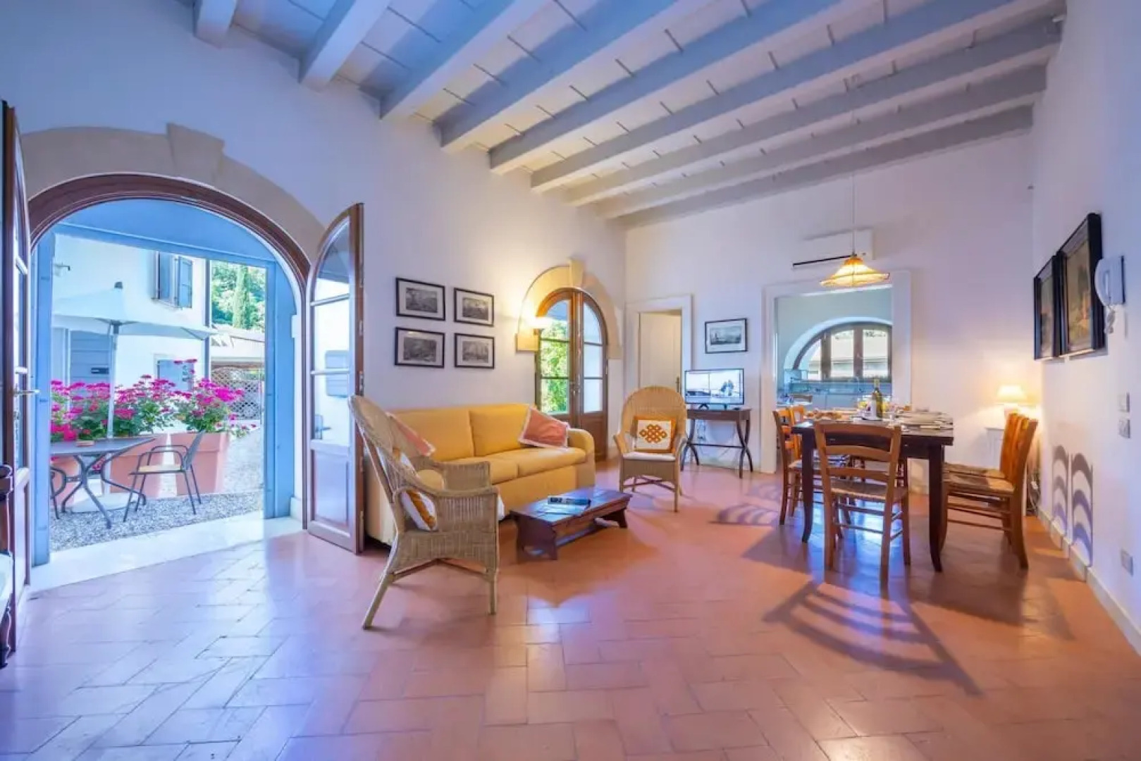 Villa Faccioli Limone With Shared Pool