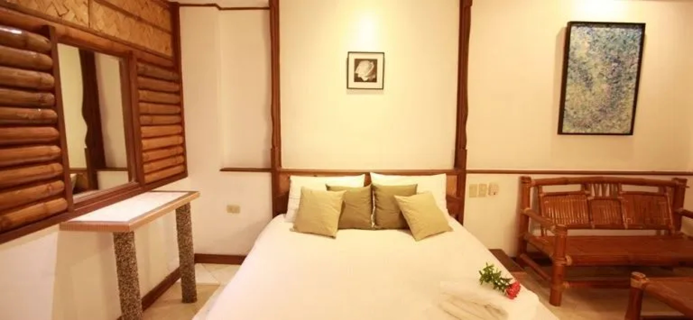 Club Mabuhay Lalaguna Resort