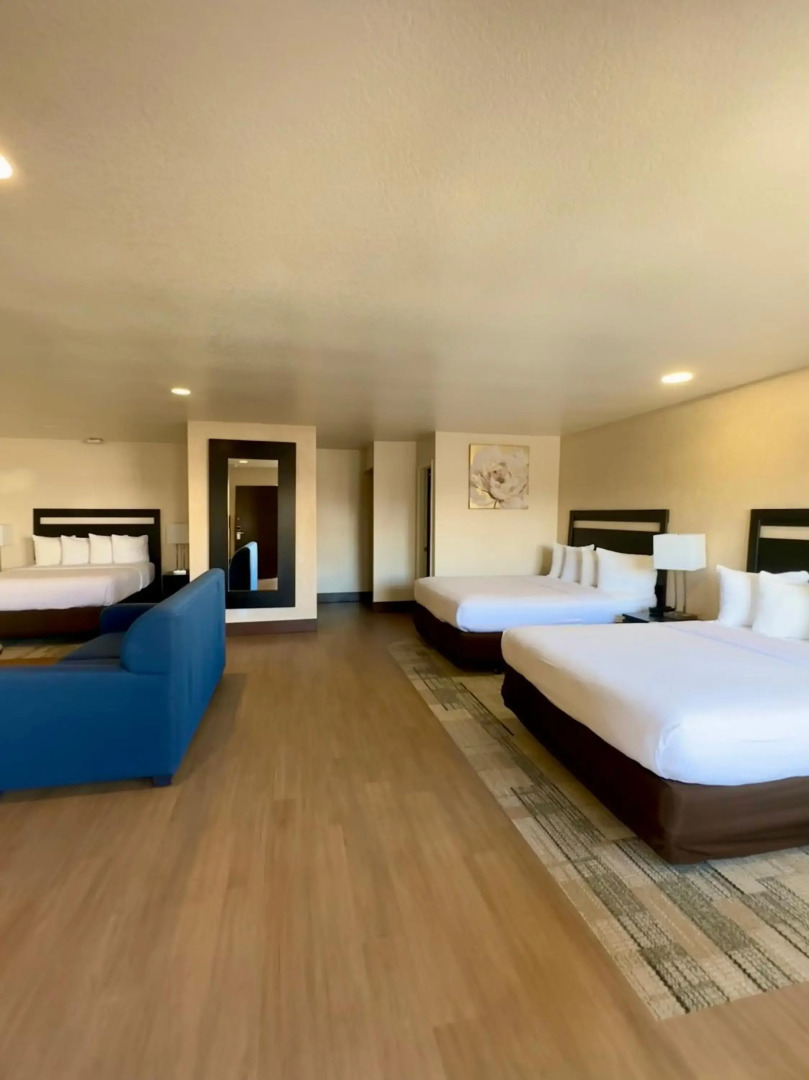 Stanford Inn & Suites Anaheim