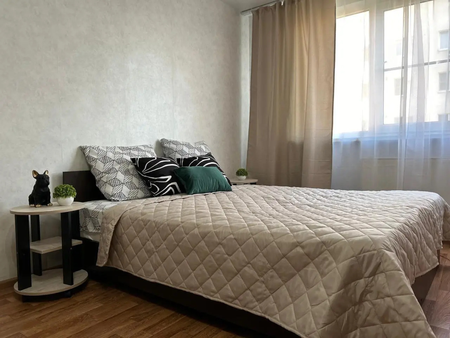 Апартаменты на улице Солнечная 55к21