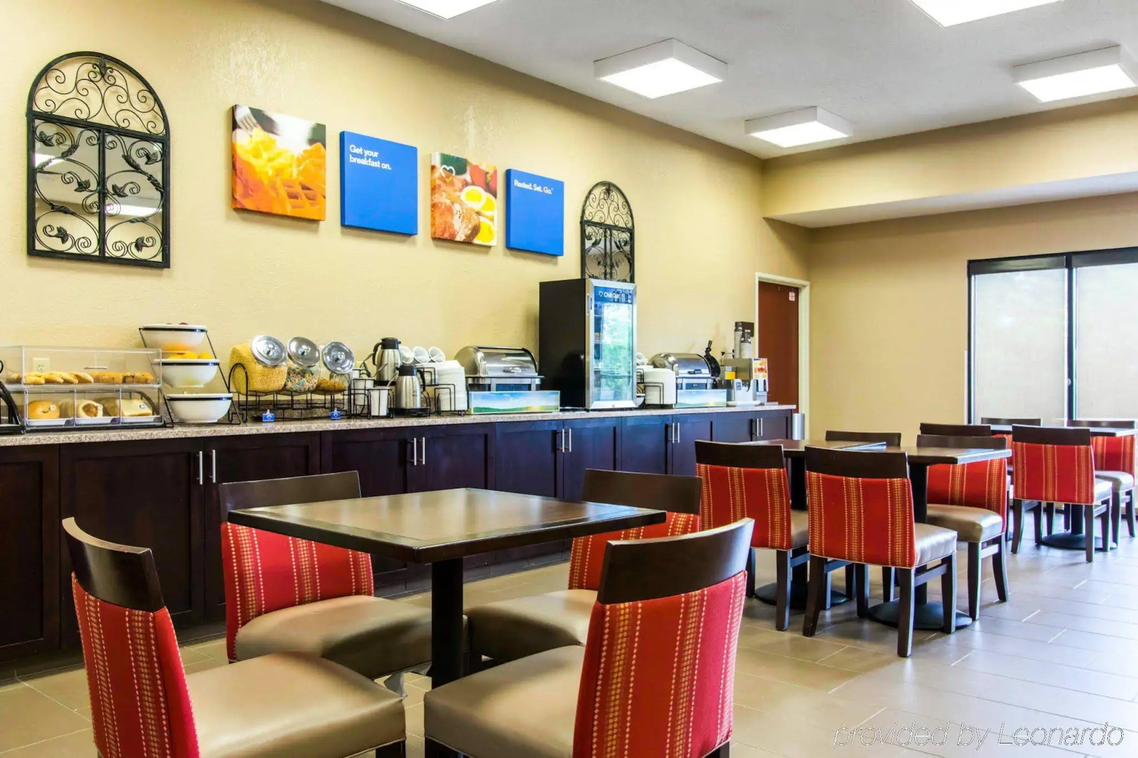 Comfort Inn & Suites Cave City