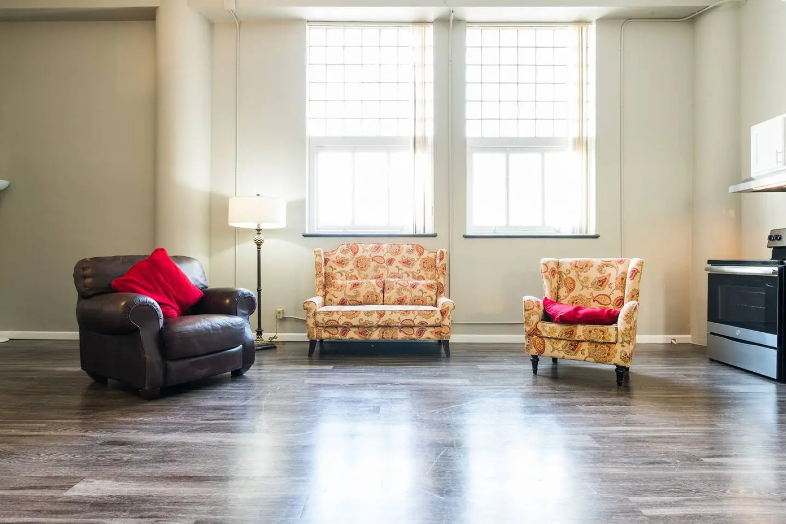 Downtown Denver Loft Style Bright 2BR Apt