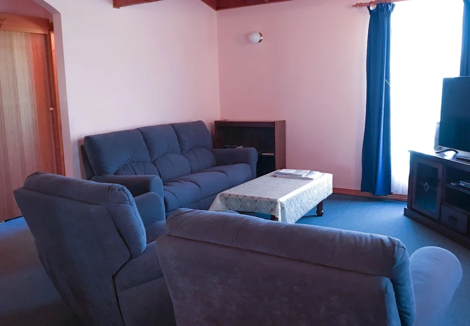 Meredith House & Apartments Strahan