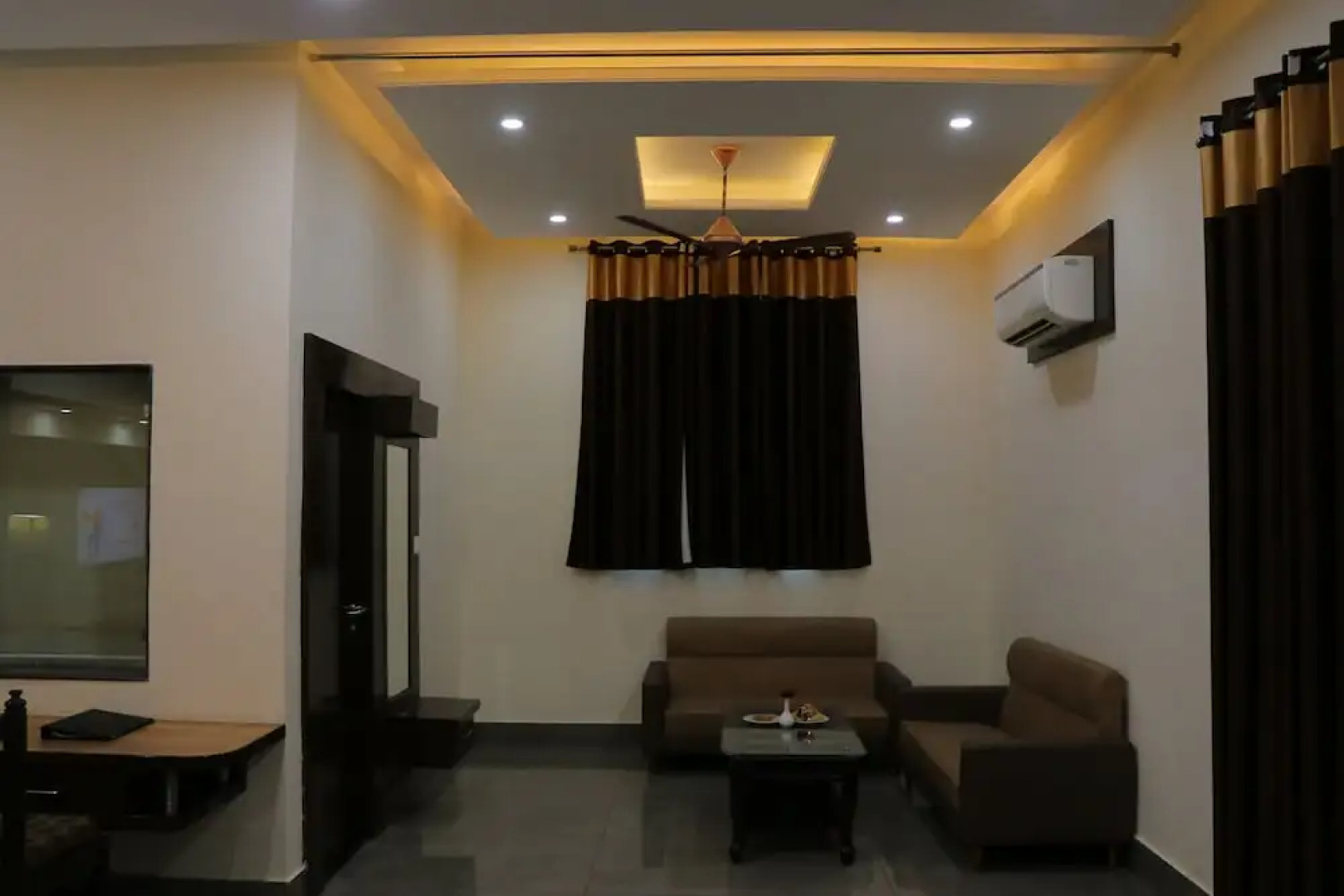 Hotel Clarks Inn Express Bharatpur