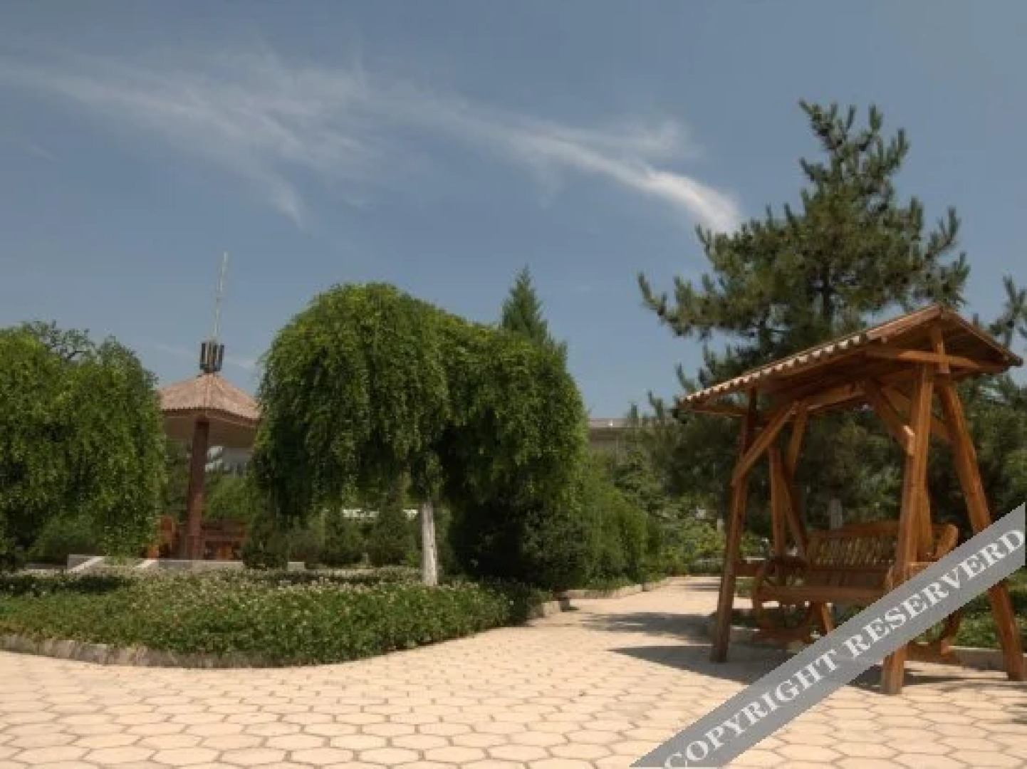 Shennong Zhuangyuan Hotel