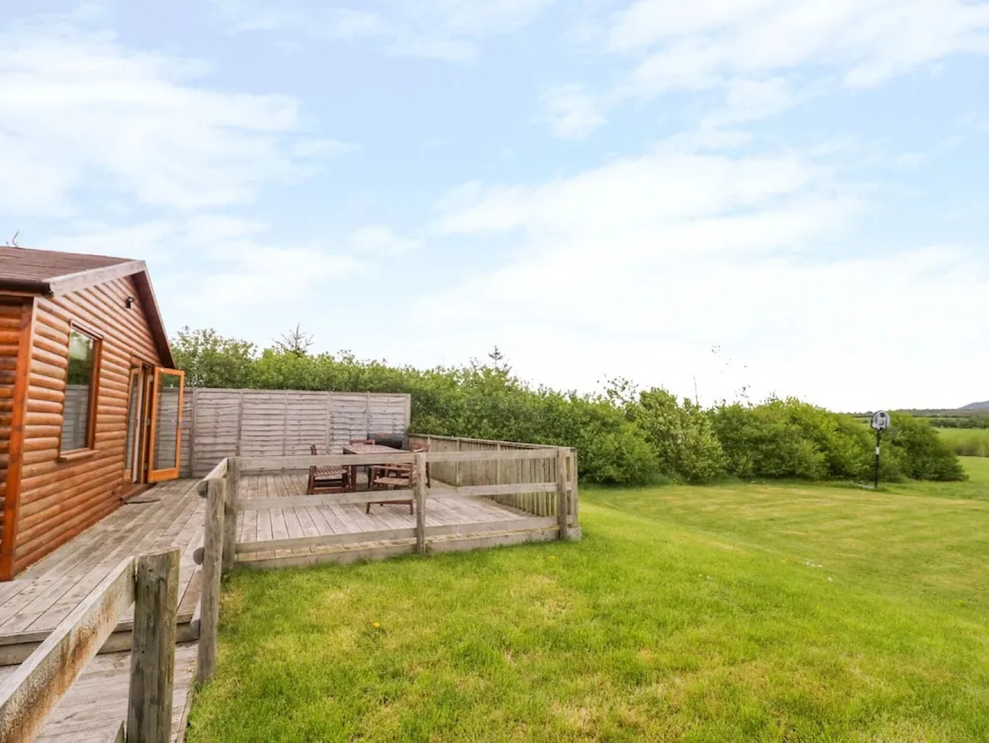 Log Cabin at Furlongs Farm