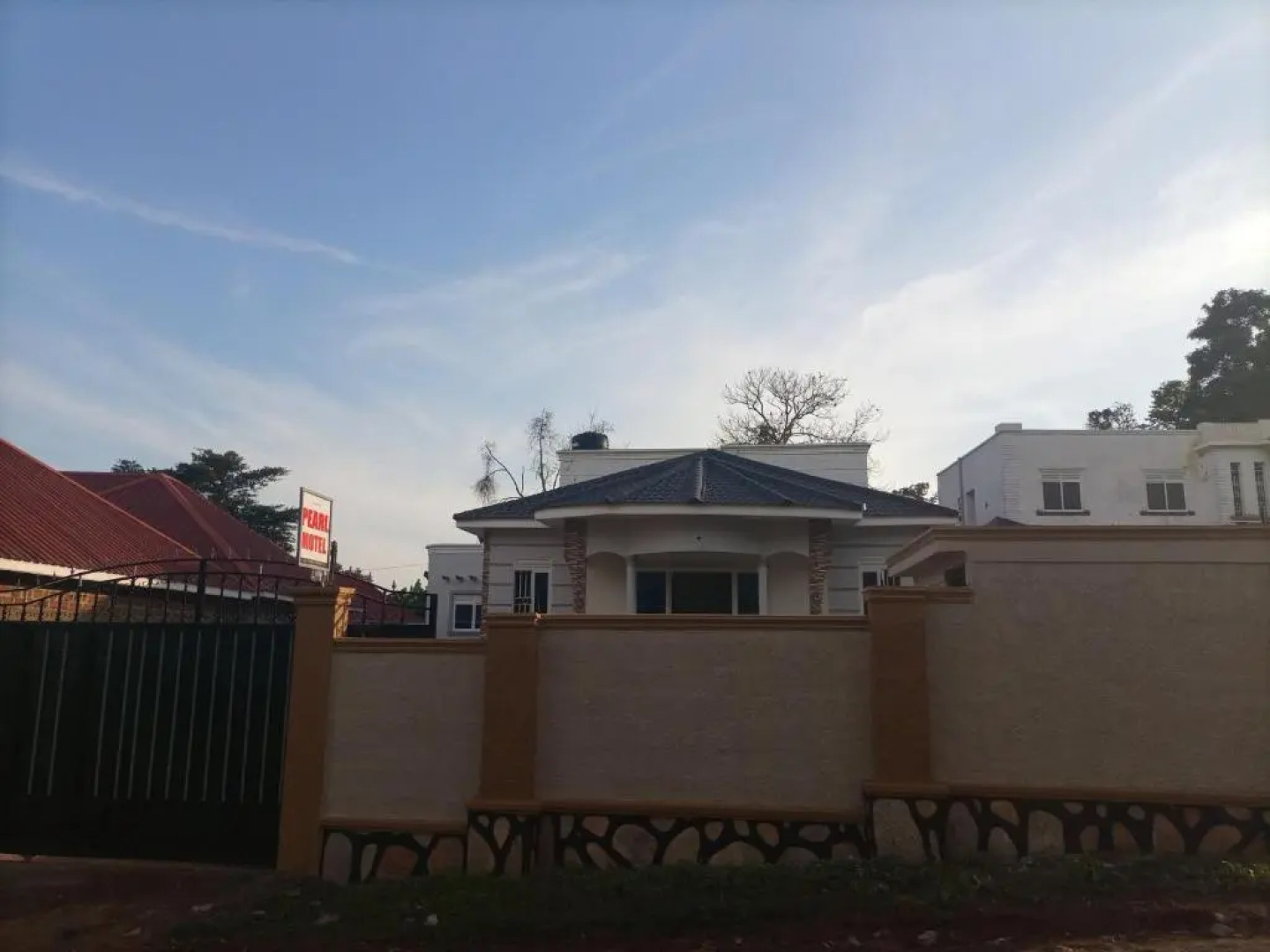 Pearl Furnished Rooms Buloba