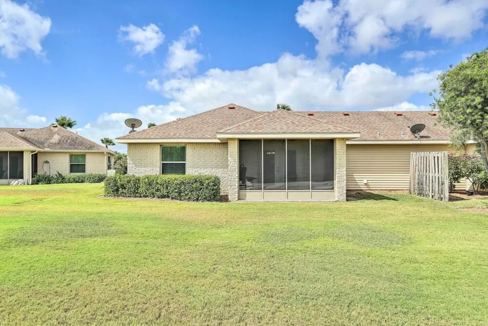 Laguna Vista Home w/ Resort Perks Near Beach!