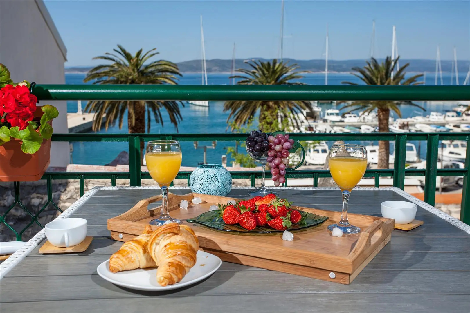 Apartment Rilka - 20m from the sea: A1 Baska Voda, Riviera Makarska