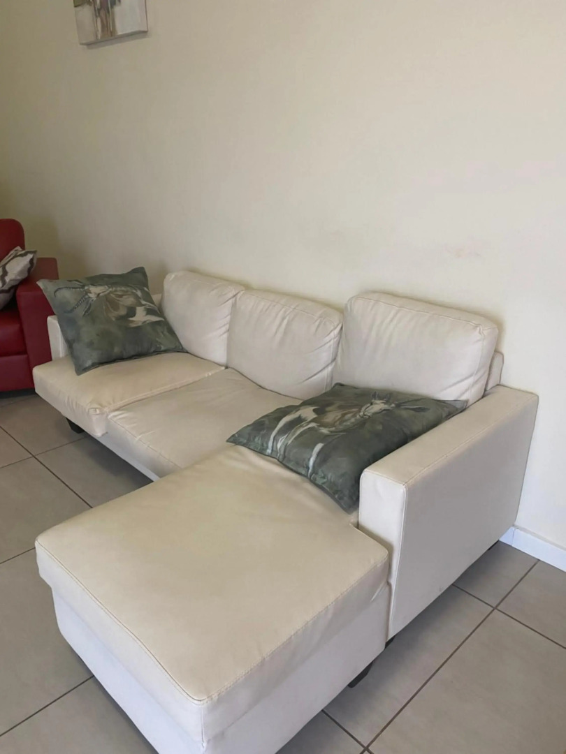 Greenstone Ridge Apartment