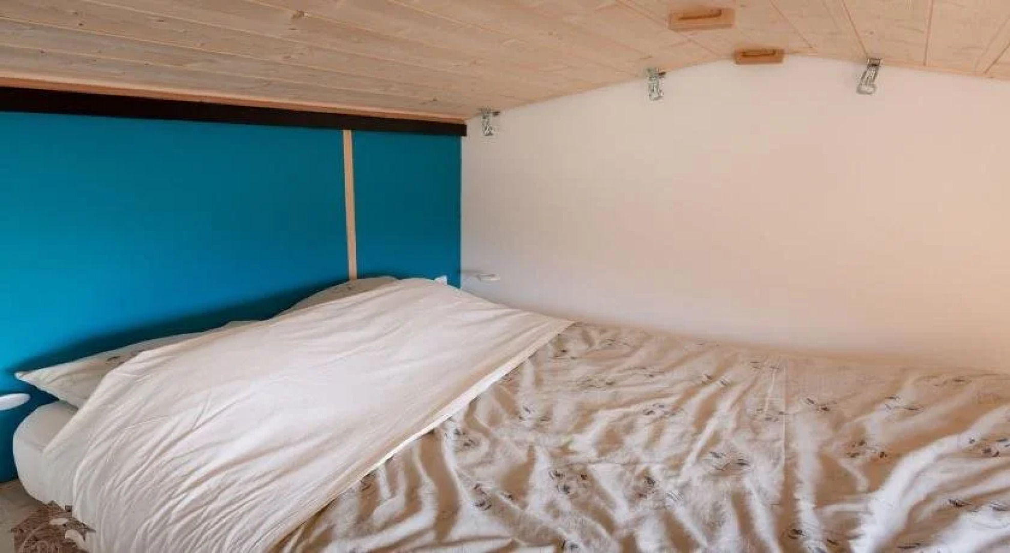 La Tete dans les Étoiles